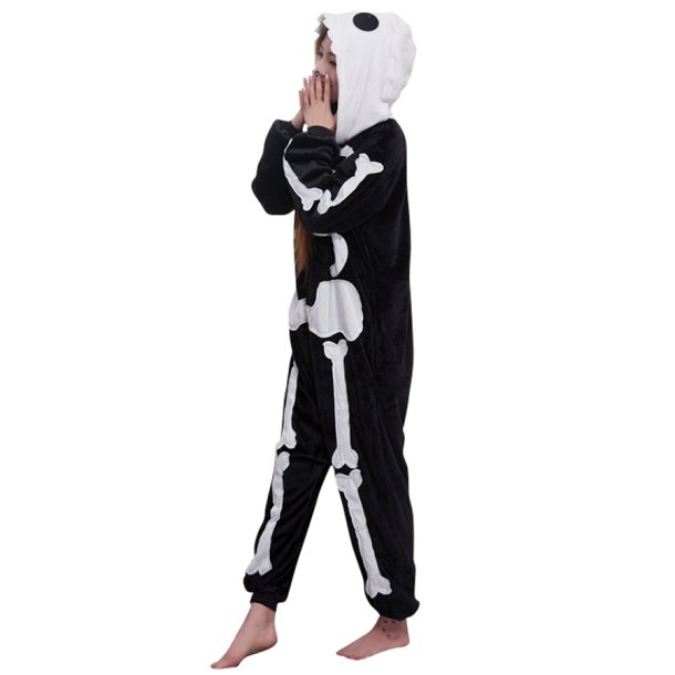 skull_adult_onesie_2_australia.jpg